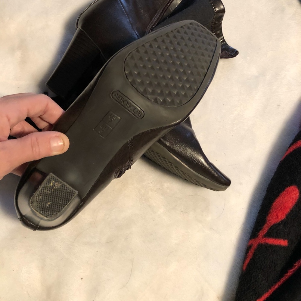 Boots - Picture 3 of 4